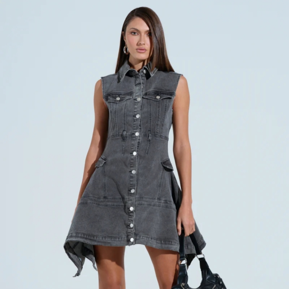 AKIRA MICHELLE DENIM MINI DRESS Size SS